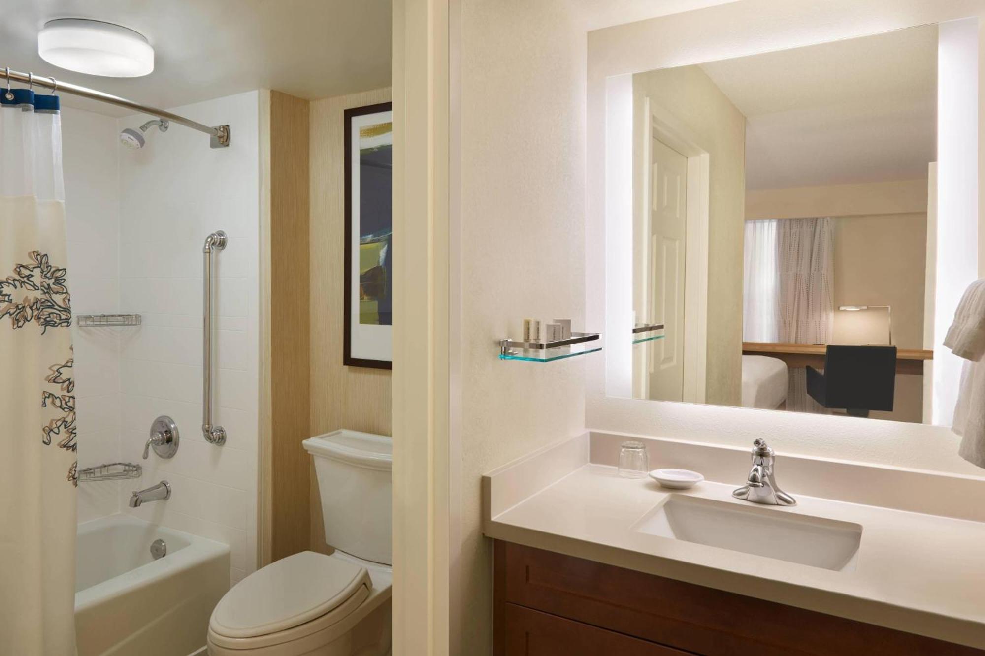 Residence Inn By Marriott Toronto Airport Exterior foto