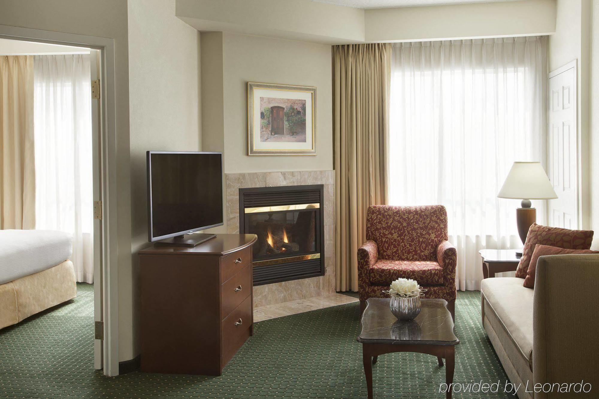 Residence Inn By Marriott Toronto Airport Exterior foto